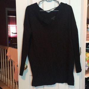 Worthington V-neck sweater
